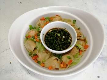 Wan-tan de camarón al vapor.